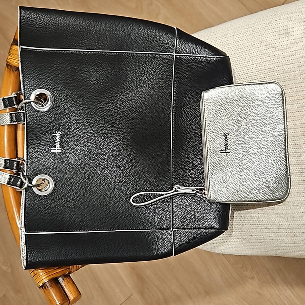 Harrods Totebag w wristlet